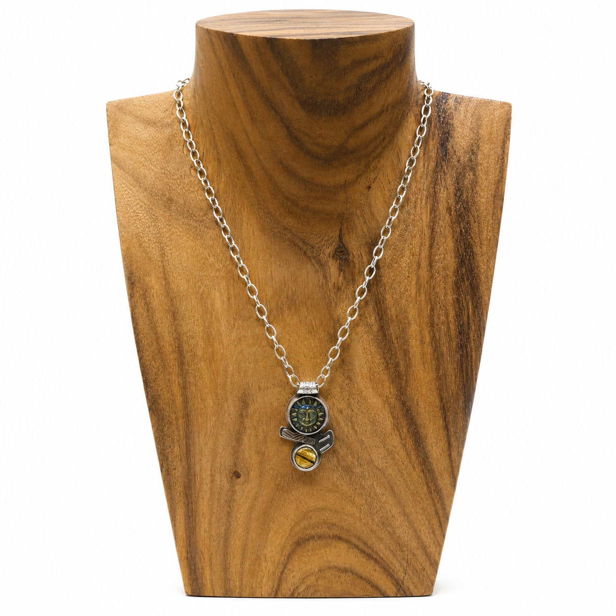 VS153 Pendant Carved Labradorite and rutilated Quartz