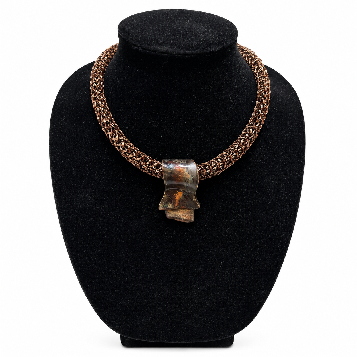 KCQ1082 Necklace by Studio Jere