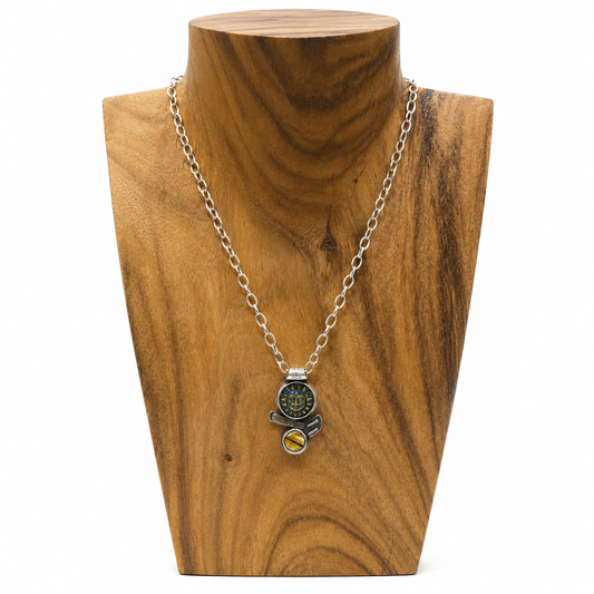 VS153 Pendant Carved Labradorite and rutilated Quartz