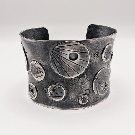 VS6667 "Distant constellations” Sterling wide cuff by Valerie Smith