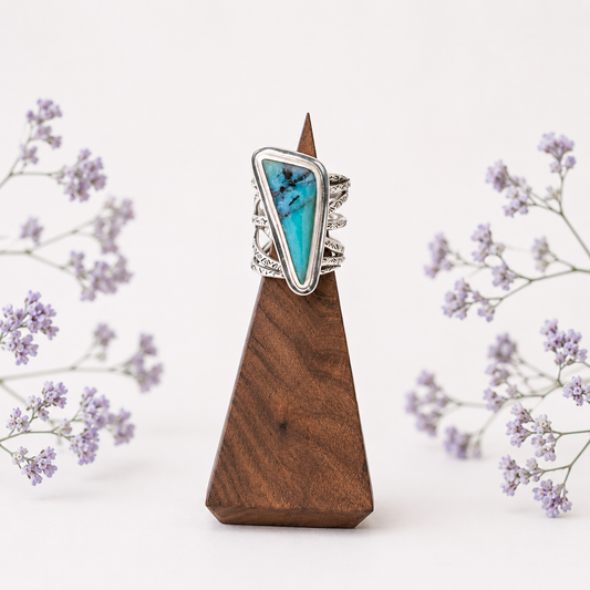 VS137 Ring by Valerie Smith
